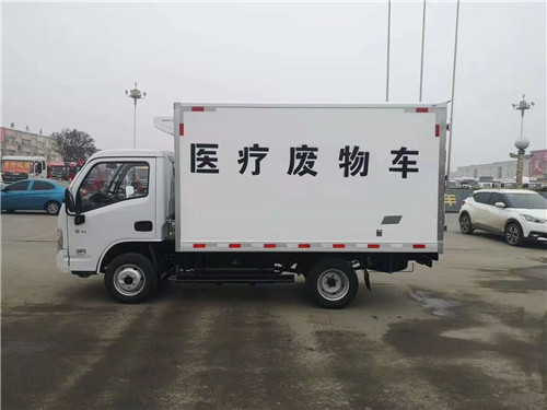 躍進(jìn)小福星S70醫(yī)療廢物轉(zhuǎn)運車，抗疫利器，守護城市健康安全