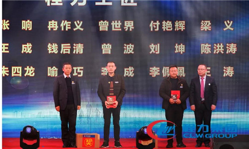 這一年年，公司黨委、工會(huì)圍繞經(jīng)濟(jì)建設(shè)中心，加強(qiáng)黨員思想政治教育，組織開展困難職工慰問、幫扶、員工教育、崗位培訓(xùn)、勞動(dòng)競(jìng)賽等活動(dòng)。在七一前夕，組織黨員干部赴湖南韶山重溫入黨誓詞、接受紅色教育，參與慶“七一”暨新曾都區(qū)成立10周年歌詠晚會(huì)，開展黨員學(xué)習(xí)活動(dòng)日等活動(dòng)。