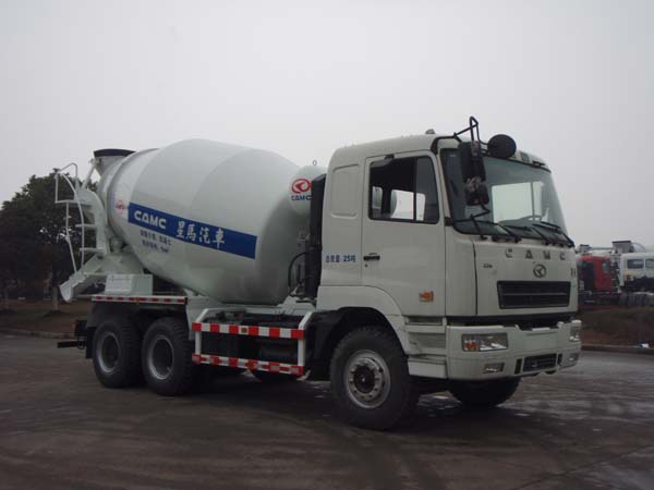 10立方華菱混凝土攪拌運(yùn)輸車(chē)