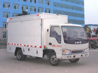 江淮好運(yùn)國(guó)四舞臺(tái)車(chē)