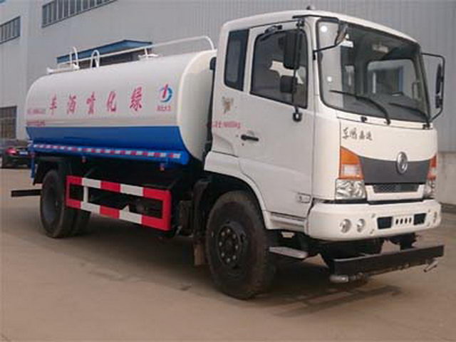 東風(fēng)嘉運綠化噴灑車