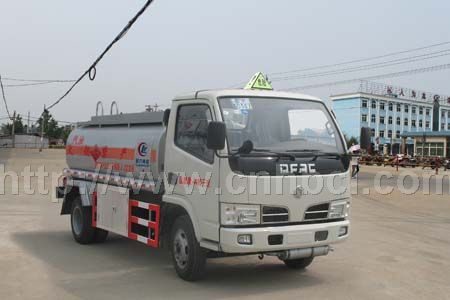 國四東風(fēng)福瑞卡加油車