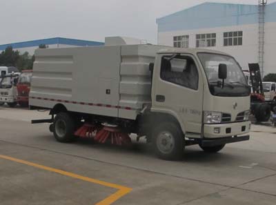 國(guó)五東風(fēng)多利卡D6掃地車 （1.5水/4塵）